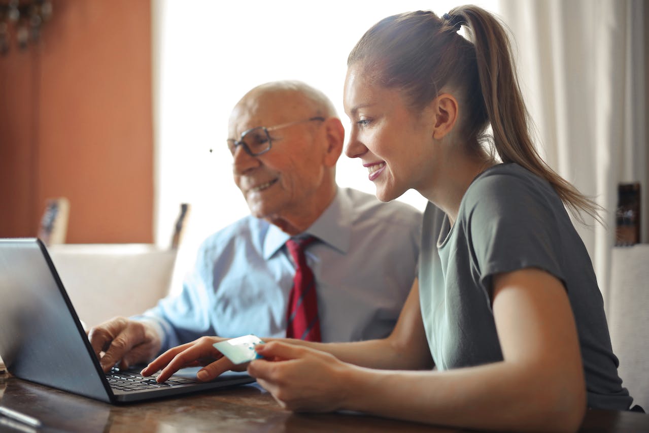 Why Is Financial Record Keeping Crucial for Seniors’ Financial Health?